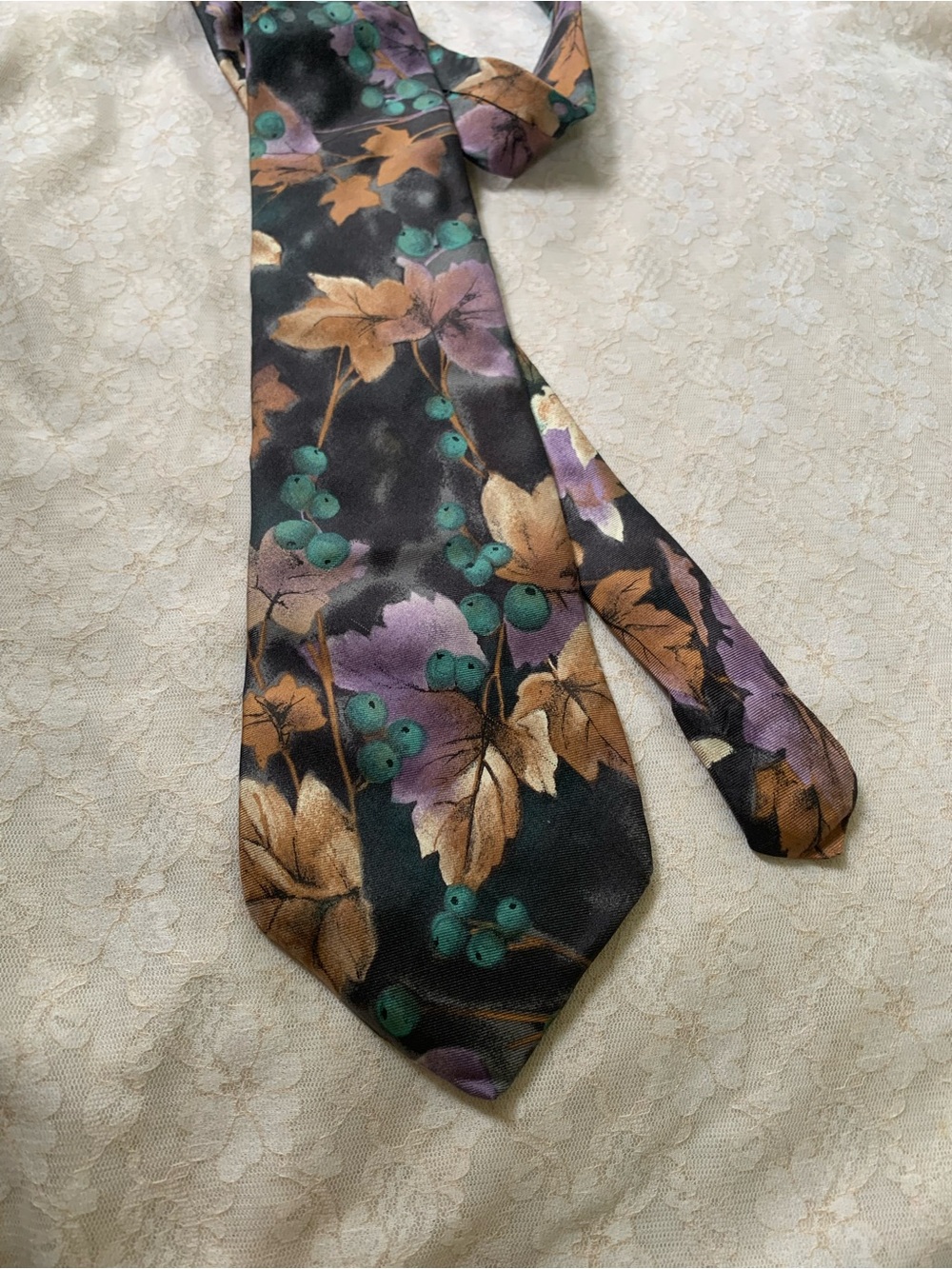 Vtg Potomac Collection Italian Silk Necktie Retro 90s Autumn Leaves Berries Wide
